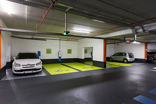 Imagen del sistema de guiado de parking basado en cámara del Olympie en Francia